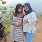 Profile Picture of revitria & revatria (@reva_revi_s) on Instagram