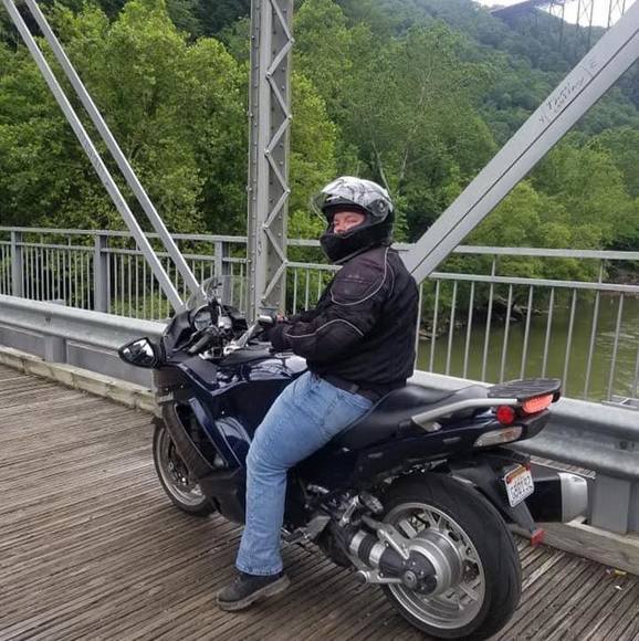 Profile Picture of Matthew Plumley (@mattpzr2) on Poshmark