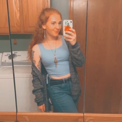 Profile Picture of Madison K (@notmadison_) on Twitter