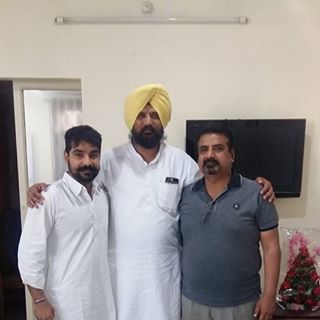 Profile Picture of Sandeep Babbar (@sandeep.babbar.982) on Facebook