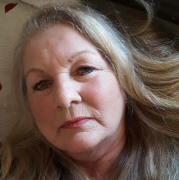 Profile Picture of Doris Allemand (@dorisallemand) on Poshmark