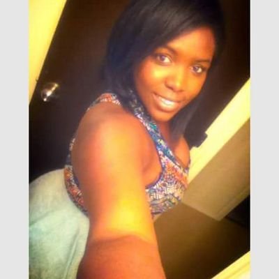 Profile Picture of Audrey Tate (@Jan3Wine) on Twitter