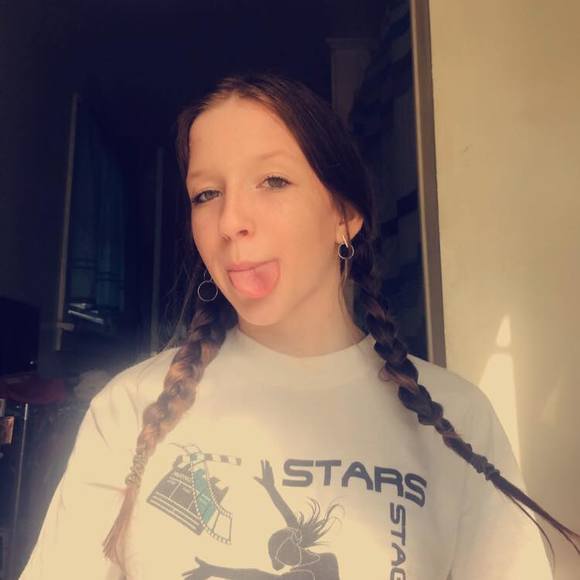Profile Picture of Emily Adams (@emily_grace_7) on Poshmark