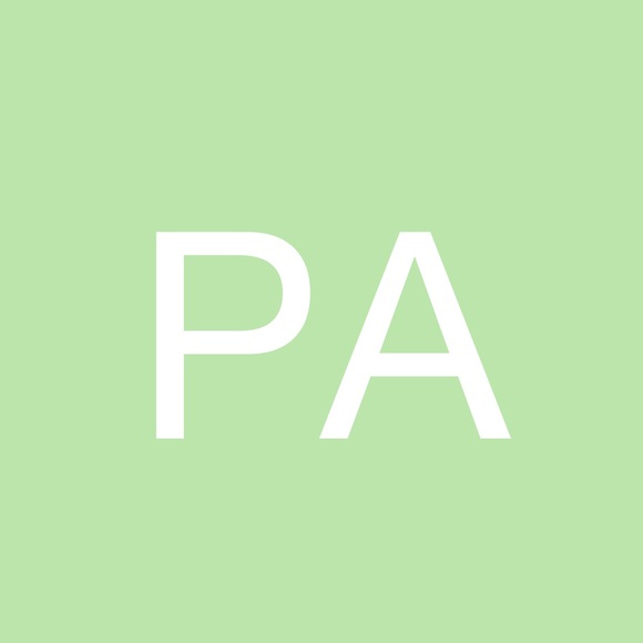 Profile Picture of Paul Ackroyd (@zaul777) on Poshmark