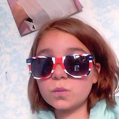 Profile Picture of Sarah Wachter (@sarahwachter24) on Twitter