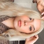 Profile Picture of 𝕔 𝕒 𝕣 𝕚 𝕥 𝕠 (@caroyarrington) on Instagram