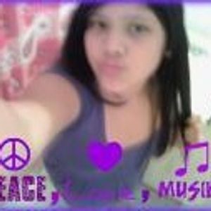 Profile Picture of Daniela Pineda (@dani_ya_boo) on Myspace