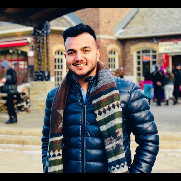 Profile Picture of Prateek Jain (@prateekj) on Poshmark