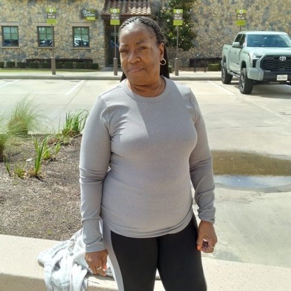 Profile Picture of Doris Jackson (@deucedj2) on Poshmark