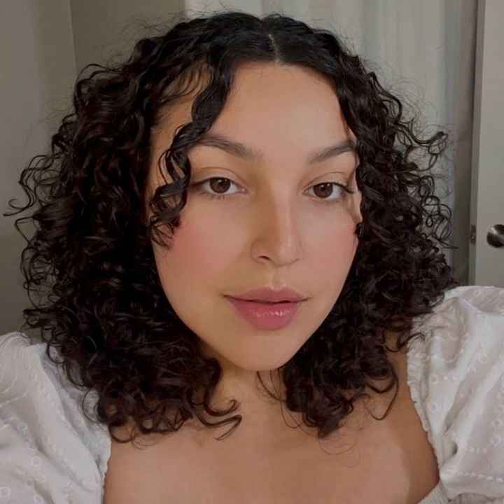 Profile Picture of Sonjaliz Gonzalez (@isalizx19) on Tiktok