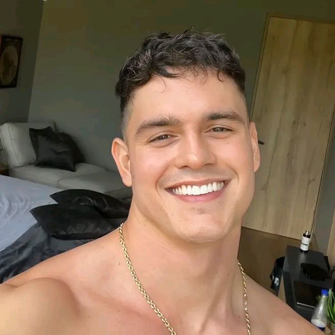 Profile Picture of Mathew summer (@mathewsummer______1) on Tiktok