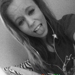 Profile Picture of Alicia Berry (@aliciaberry9) on Myspace