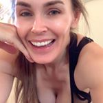 Profile Picture of Sharon Dawn Bauer (@sharondawnbauer) on Instagram