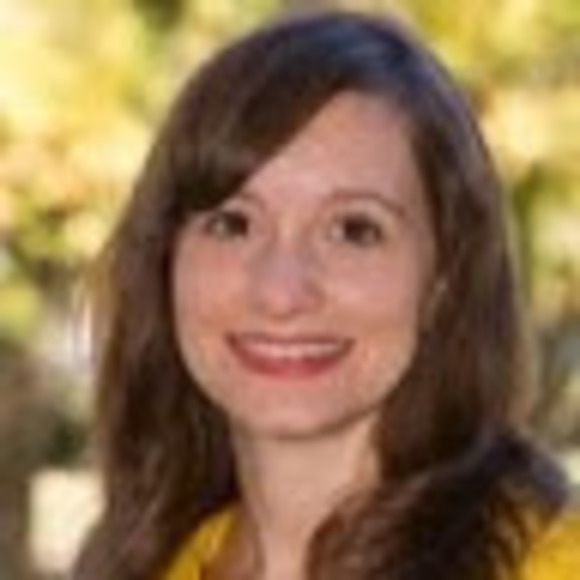 Profile Picture of Anna Redcay (@redcaya) on Poshmark