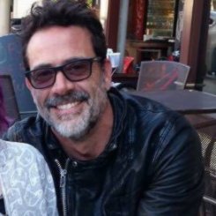 Profile Picture of Jeffrey's Slave (@JeffreytheSlave) on Twitter