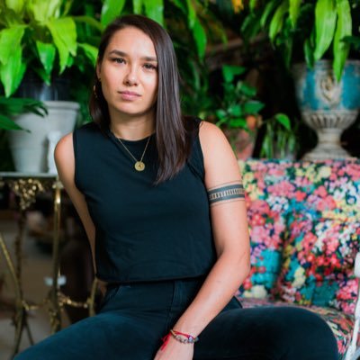 Profile Picture of Hayley Ellen Day (@hayleyellenday) on Twitter