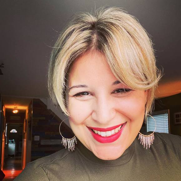 Ashley Etty - Poshmark Profile Picture of Ashley Etty (@farsaa101) on Poshmark