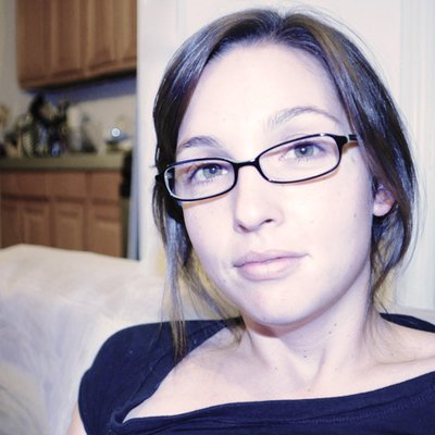 Profile Picture of Kelli Cahill (@kellicahill) on Twitter