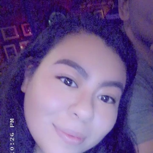 Profile Picture of Esperanza Armonta (@armontahopie) on Poshmark