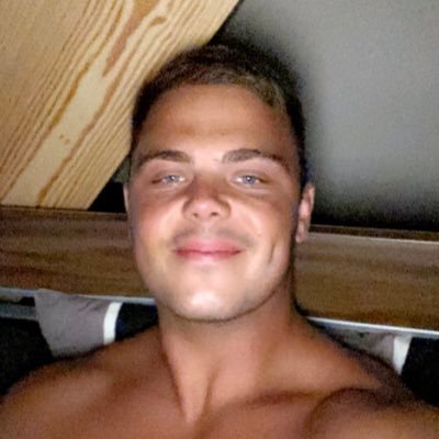 Profile Picture of Graham Hale (@GrayoHale94) on Twitter