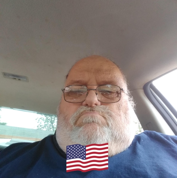 Profile Picture of Randy Stephens (@rls102760) on Poshmark