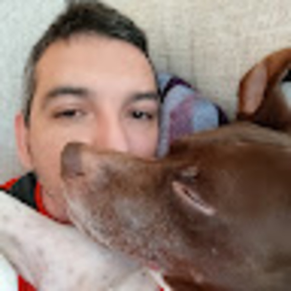 Profile Picture of Alejandro iván Luque cervantes (@aleluquedc) on Poshmark