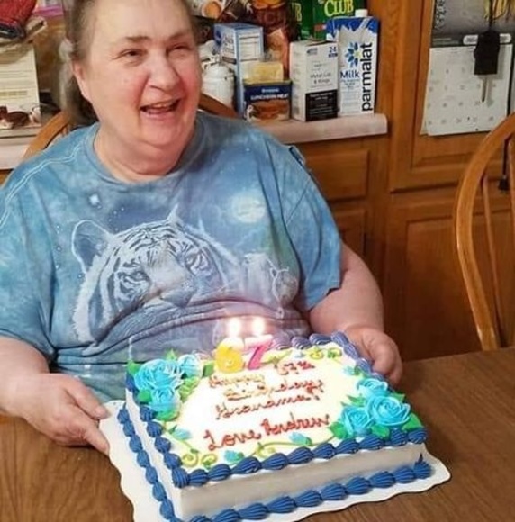 Profile Picture of Jeffrey Vineyard (@jeffreyv81) on Poshmark