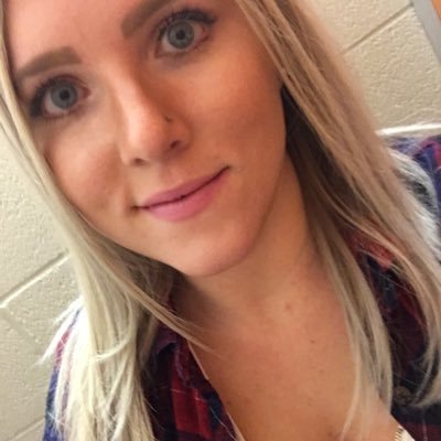 Profile Picture of Hillary Schlichting (@HillarySchlicht) on Twitter