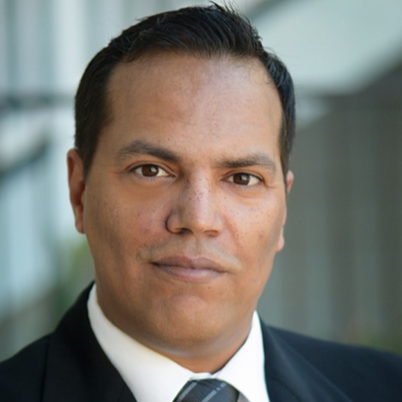 Profile Picture of Nelson Serrano (@nelson_brunny) on Poshmark