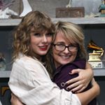 Profile Picture of Darcy I (@nycswiftlystyled) on Instagram