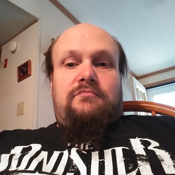 Profile Picture of Steve Thompson (@stevethompso560) on Poshmark