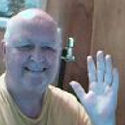 Profile Picture of André Ouellette (@ouellette42) on Twitter