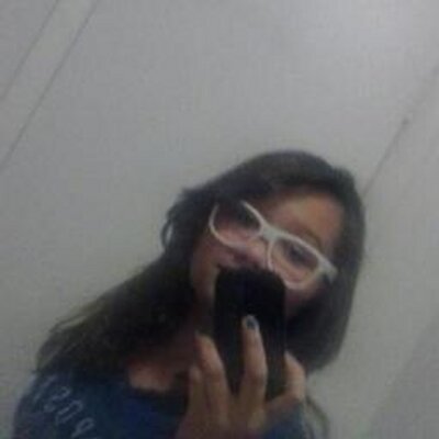 Profile Picture of Victoria Cardona (@VickiCardona) on Twitter