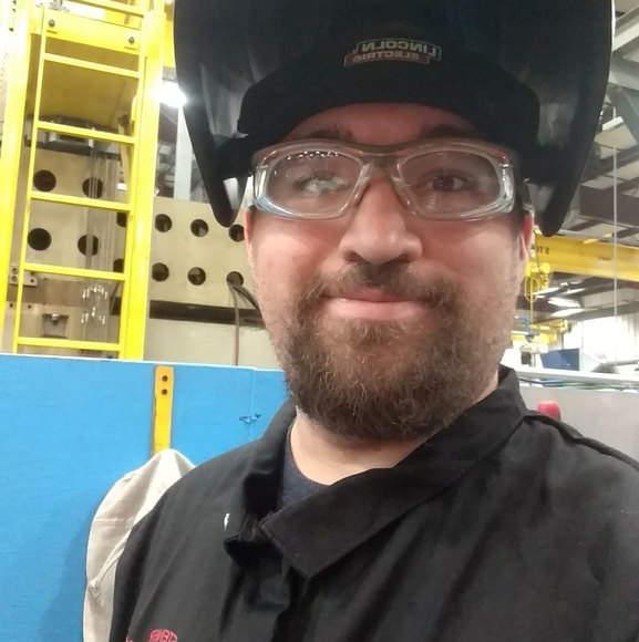 Profile Picture of Brennon Barnes (@brennonbarnes) on Poshmark