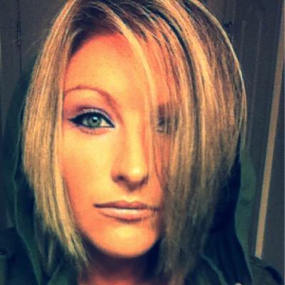 Profile Picture of Crystal Walsh (@Crys0016) on Twitter