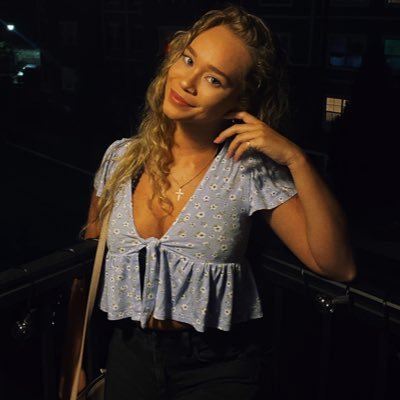 Profile Picture of Alexis (@_alexisclark) on Twitter