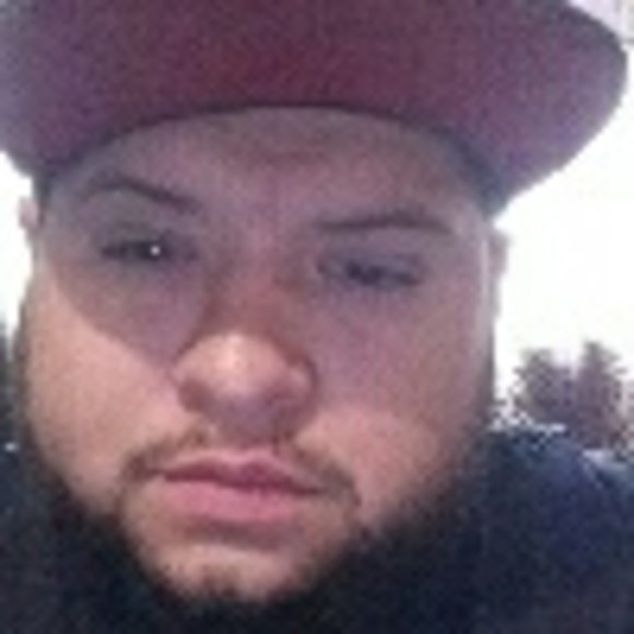 Isaac Posada - Poshmark Profile Picture of Isaac Posada (@isaacposada26) on Poshmark