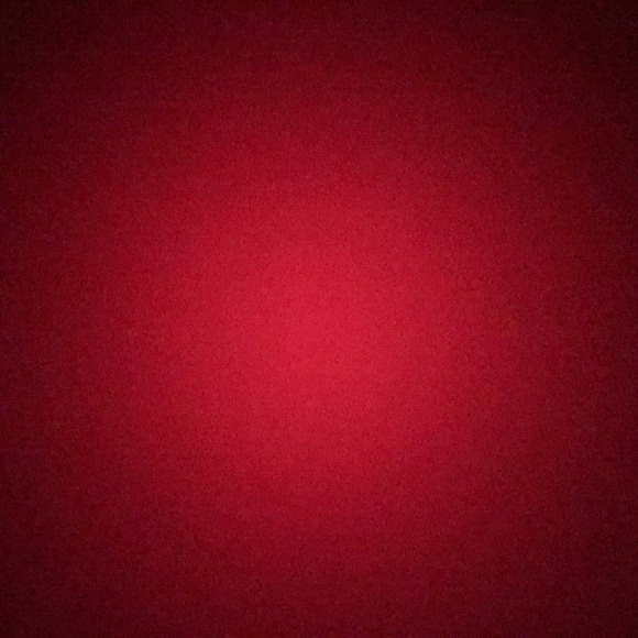 Profile Picture of Leila Thorne (@leyyy_la) on Poshmark