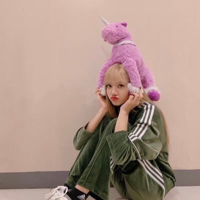 Profile Picture of Lisa_mah_men (@BlacklandBLD_12) on Twitter