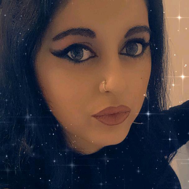 Profile Picture of Andreea Daniel (@@andreeadaniel1) on Tiktok