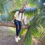 Profile Picture of Danielle Holgate.🇯🇲 (@__.dani.elle.___) on Instagram