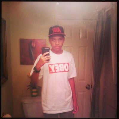 Profile Picture of Byron Guy (@byron_guy) on Twitter