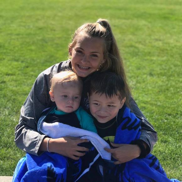 Profile Picture of Megan Boschaert (@trendsetter44) on Poshmark