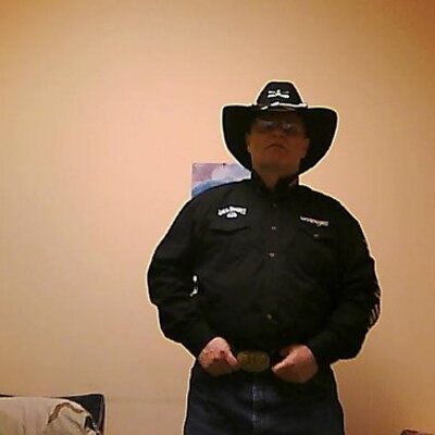 Profile Picture of Raymond Worley (@Raybo06) on Twitter