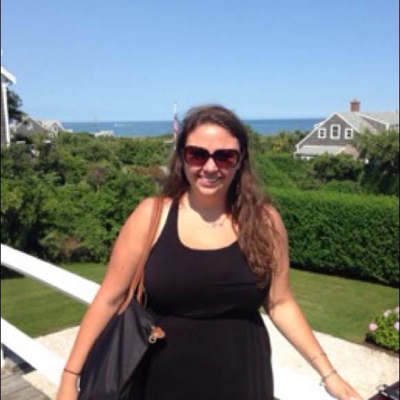 Profile Picture of Jessica Copp (@jessicaec9) on Poshmark