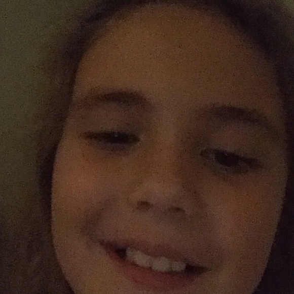 Profile Picture of Morgan De schouwer (@morgan886) on Poshmark