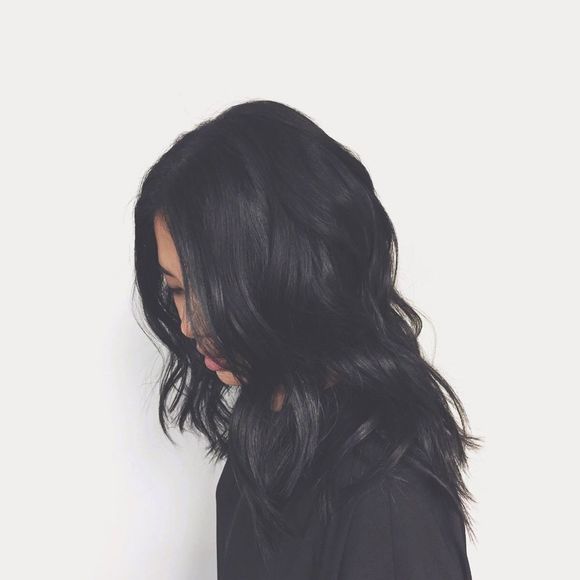 Profile Picture of Jennifer Chung (@jenniferjpg) on Poshmark