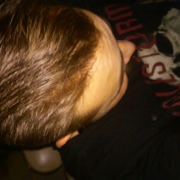 Profile Picture of David Acuna (@acunna) on Poshmark