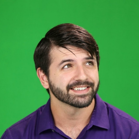 Profile Picture of Nick Colias (@nacolias) on Poshmark