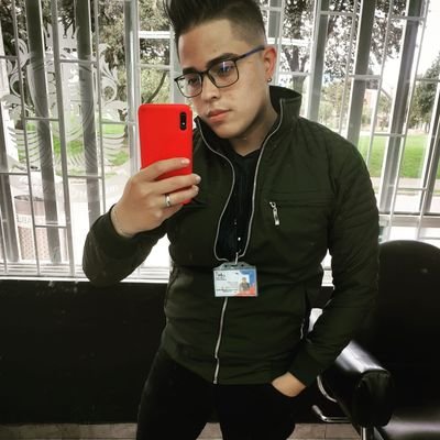 Profile Picture of Albert Pino (@AlbertPino19) on Twitter